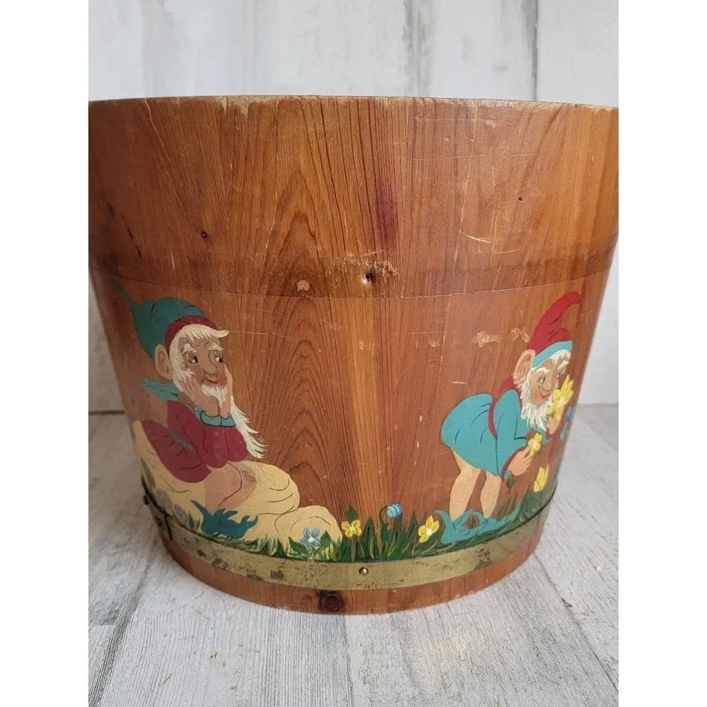 Vintage Woodenware richmond AS IS Gnome bucket flower bunny 1961 rustic‎